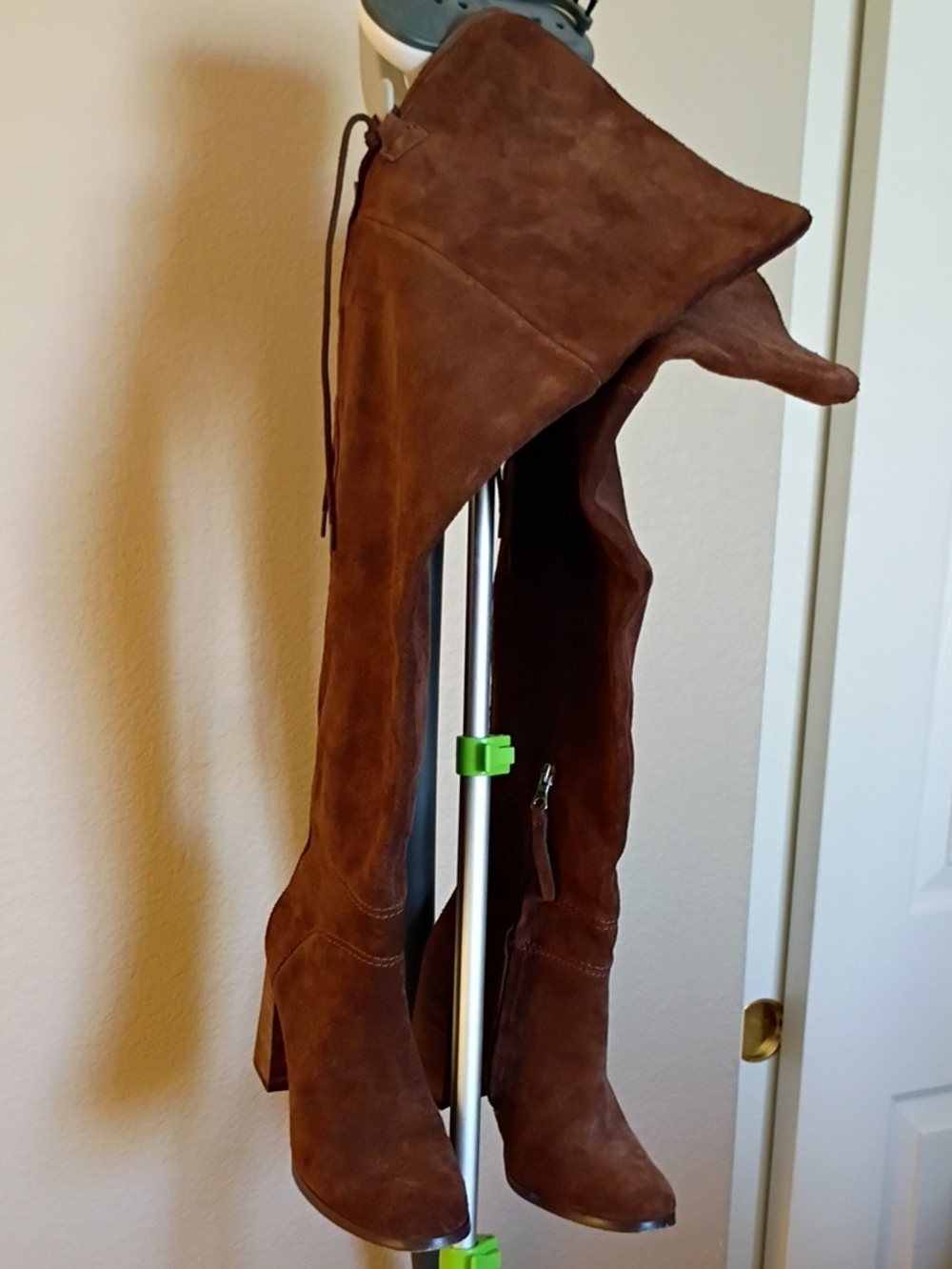 Steve Madden Women's Over-the-Knee Suede Boots in Chestnut Brown Novela Size 8.5 - Picture 3 of 17
